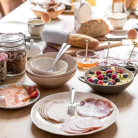 West Bed & Breakfast Brygge